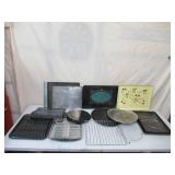 Lot of Kitchenware: Cookie Sheets, Broiling Pans, Trays, Racks and more