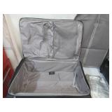 Set of Luggage: 2 Samsonite Suitcases