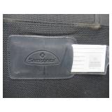 Set of Luggage: 2 Samsonite Suitcases
