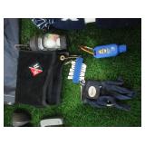 Dunlop Golf Clubs in Golf Bag with Golf Balls, Golf Club covers, Rain Cover and more. AS PICTURED.