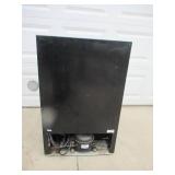 General Electric GE Mini Refrigerator SMRO4GAZACS