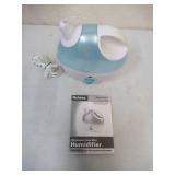 Holmes Small Ultrasonic Cool Mist Humidifier HM500 with Instructions