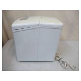 Magic Chef Ice Maker Model MC1M22TW
