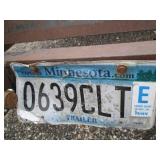 16 x 8.5 foot bed plus ramps traile...