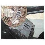 Case DX55 tractor with bucket attac...