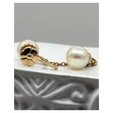 Vintage 14K Pearl Drop Screw Back Earrings (1.25" long) (2.9 grams total weight)