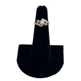 Vintage 14K White Gold and Pearl Ring (1.95 grams total weight)