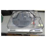 Pioneer PL-340 Turntable