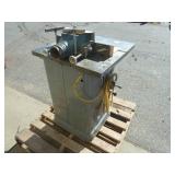 Delta Power Router Table