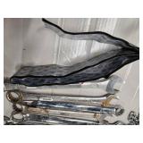 Lot of 7 huge wrenches, a dog chain and a a dry adhesive ( USED)