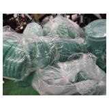 Lot of 4 dozens of reusable party soda cups with lids and straw hold (NEW)
