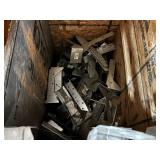 Pallet/Crate of Flange Hangers