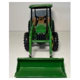 1/16th John Deere 5420 Tractor with Loader Die Cast Metal and Plastic
