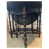 Vintage Drop Leaf Gate Leg Table