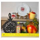 Vintage Kitchen Collectibles, Chalkware Wall Hangings Hazel Atlas Child