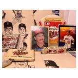 Minnesota Twins Memorabilia Posters, Keychains, Hankies