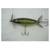 Vintage wooden minnow lure with 2 fins