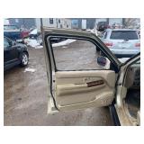 2000 Nissan Pathfinder