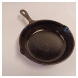 "No. 5" 8 1/8 inch wide Cast Iron Skillet