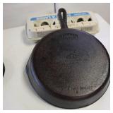 2 Wagner Ware Cast Iron Skillets