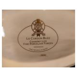 LE CORDON BLEU Porcelain Toureen