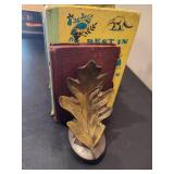 Vintage PMC MCM Leaf Book Ends w/Vintage Books