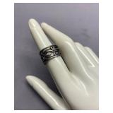 Sterling Silver 925 Ring Intricate Design Size 6
