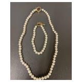 14K Knotted Pearl Necklace and Bracelet Set