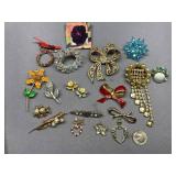 Vintage Jewelry Collection Brooch Pins Lot