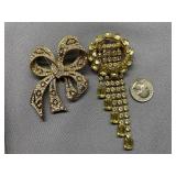 Vintage Jewelry Collection Brooch Pins Lot