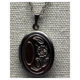 Vintage Sterling Silver 925 Locket Necklace
