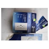 Leviton Decora 2-Pack Outlets and Dimmer White