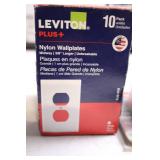 Leviton Plus+ Nylon Wallplates 10-Pack with Pass & Seymour Device