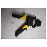 Heavy-Duty Ratchet Crimper with Ergonomic Grip
