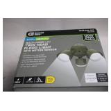 Commercial Electric LED Twin Head Flood Light with Motion Sensor