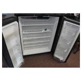 Dometic RM1350 13 cu ft Manual Lock RV Refrigerator