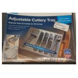 *2* Camco Adjustable Cutlery Trays and Cutlery Tray