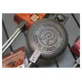 *3* Rome Cast Iron Pie Makers