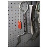 King Pin Coupler Lock and RV Lifting Device