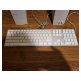 Apple Keyboard & Infinity Speakers Set