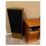Yamaha Stereo System with Cabinet