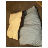 Cozy Plush Pet Bed for Dogs/Cats