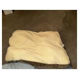 Cozy Plush Pet Bed for Dogs/Cats