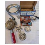 Scandinavian Rosette & Timbale Iron Set