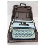 Vintage Typewriter and case Smith-Corona