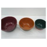 Stacking set of 3 stoneware bowls