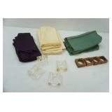 Linen napkins & napkin holders with built in salt/pepper shakers