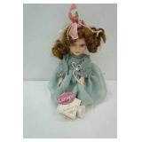 musical porcelain doll "Carolyn"