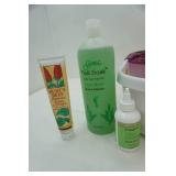 Sr. Scholls foot tub with soak & lotion