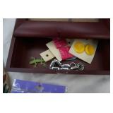 Jewelry box, jewelry caboodles case